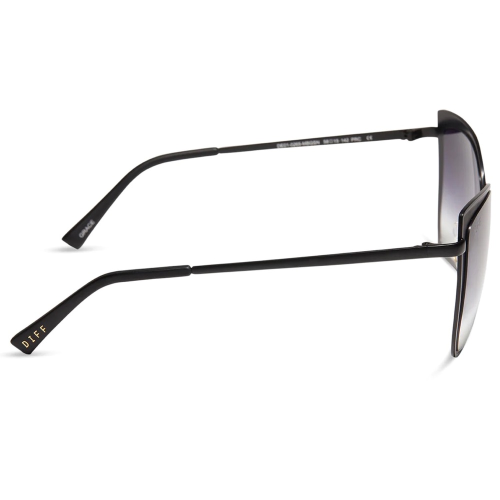 DIFF Grace Sunglasses Matte Black Frame Grey Gradient Lenses Sharp Cateye NIB - Picture 6 of 8